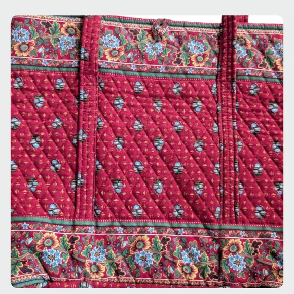 Vera Bradley Provincial Red Floral Quilted Tote Bag EUC Cotton Purse - Picture 5 of 11